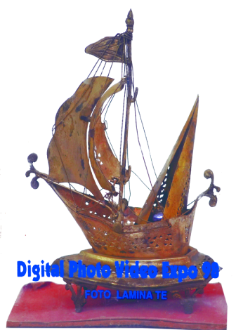 DIGITAL PHOTO VIDEO EXPO AWARD IN 1998